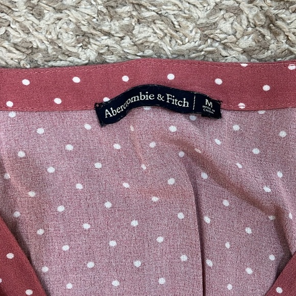 BUNDLE Crop Tops - Abercrombie & Fitch , Aeropostale - Size Medium - Picture 5 of 11